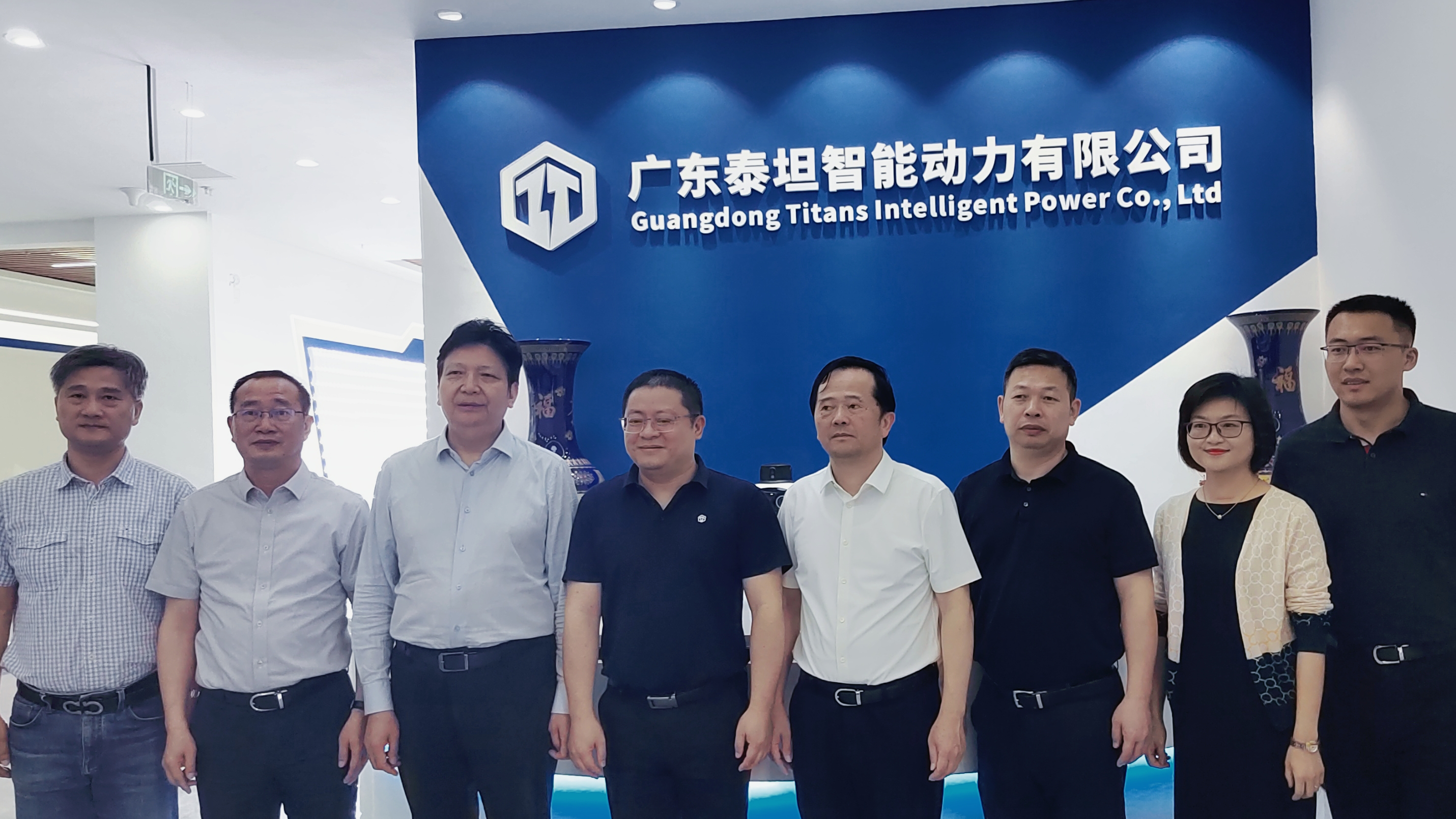 泰坦智能|江西師范大學(xué)朱小理書記率隊(duì)走訪泰坦智能